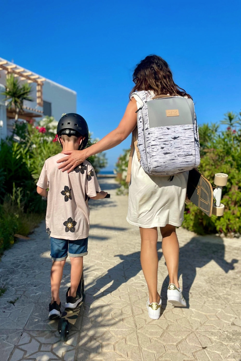 Mochila con asiento para bebés - MiniMeis HERO