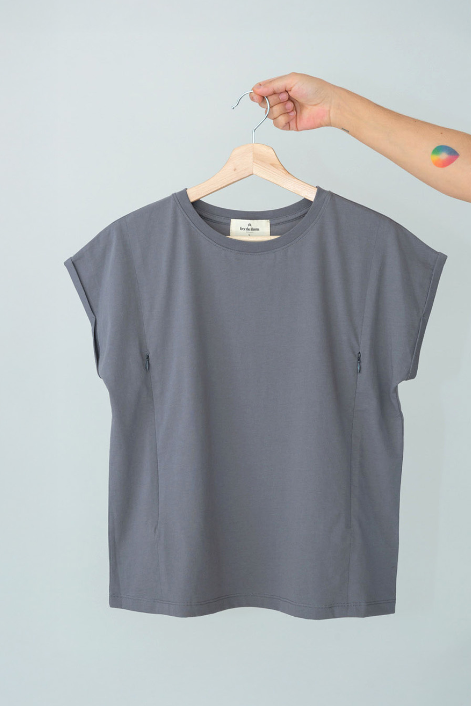 Polera de Lactancia Sahr Gris - Basic - freethemama